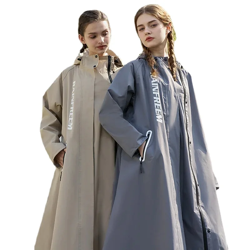 Camping Rain Poncho - 最新の190Tナイロン生地を使用したレインコート。女の子、女性、婦人向けのハイキング用ポンチョ。フード付きで防水性に優れたアウトドア用レインコート。